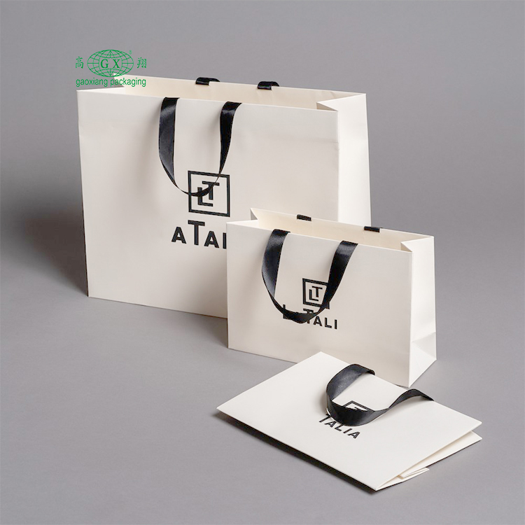 Sacos de embalagem de papel personalizados de fábrica personalizados do fornecedor da china com logotipo de saco de papel de logotipo